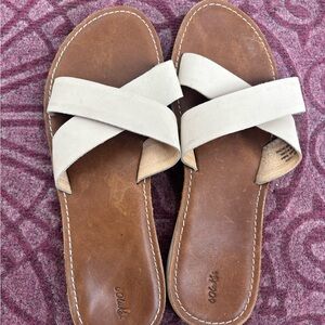 OluKai Tan and Cream Women's Sandals Size 11 Leather